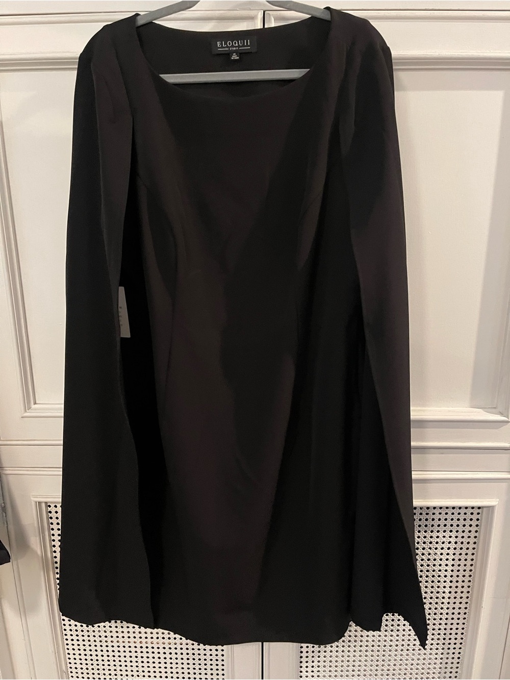 Eloquii Black Cape-Sleeve Sheath Dress